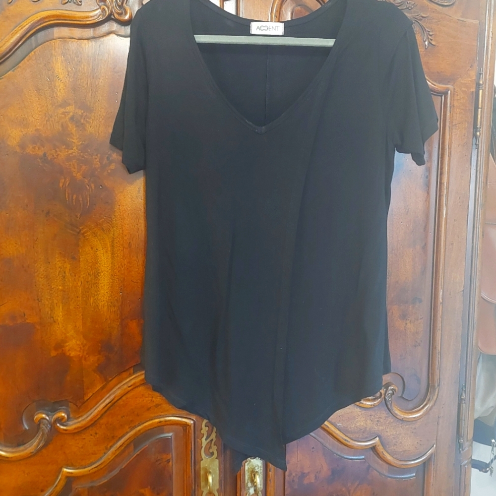 Black Short Sleeve T-Shirt for Casual Wear